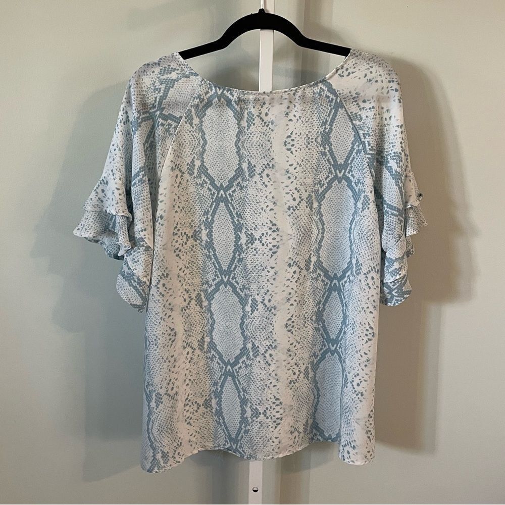 Swagger Animal Print Ruffled Sleeve Top - Picture 4 of 4